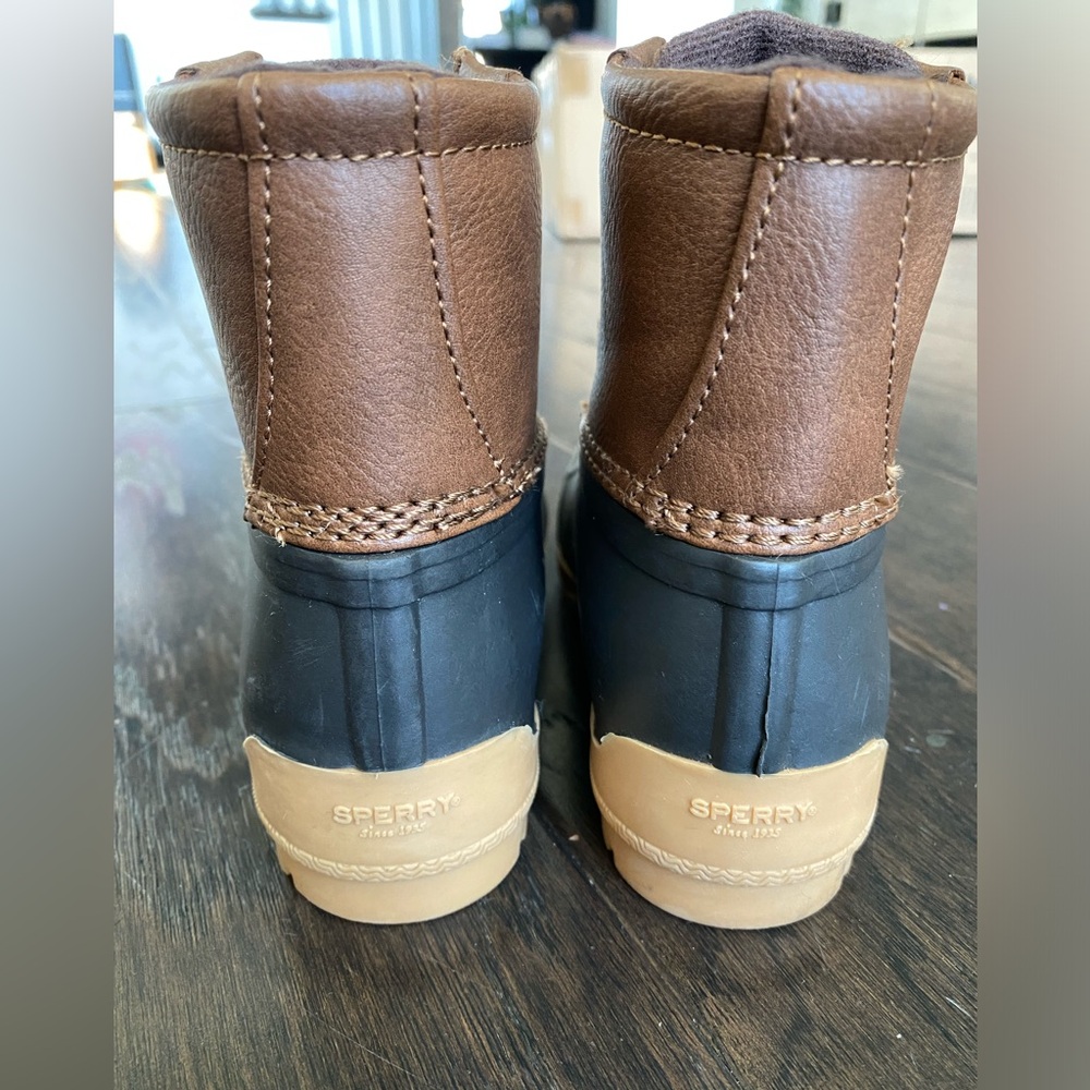 Boy’s Sperry Boots Sz 11 - Picture 4 of 8